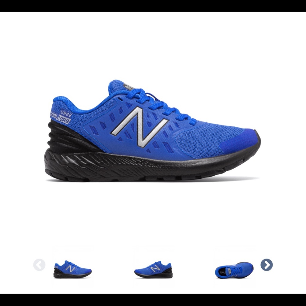 New Balance Boy’s FuelCore Urge V2 extra wide size 5 cobalt blue. Worn once.